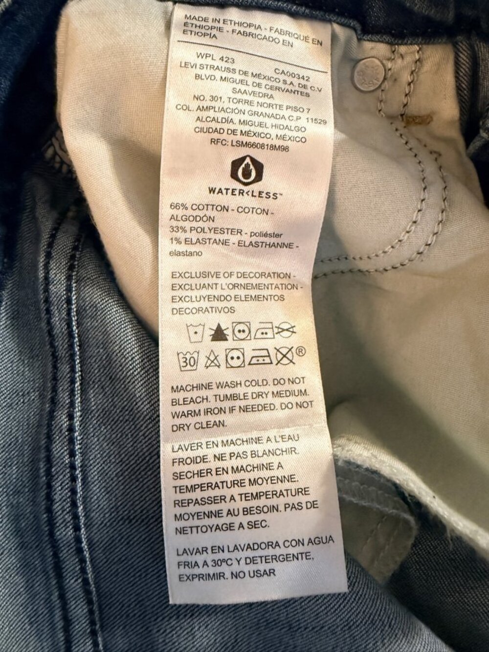 NWT Signature by Levi Strauss Women's Mid Rise Slim Simply Stretch Jeans 12L Lon - Picture 8 of 10